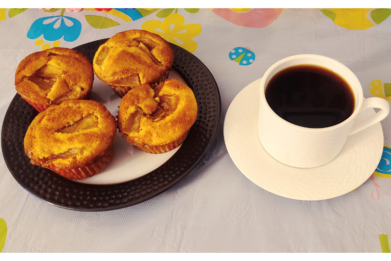 Cooking & Coffee: Apple Cinnamon Muffins